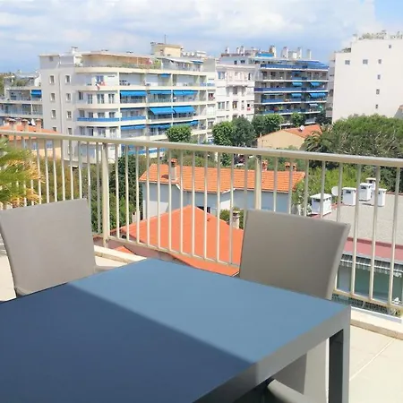La Pinede Apartment